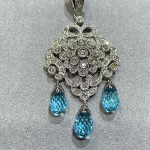 Diamond pendant